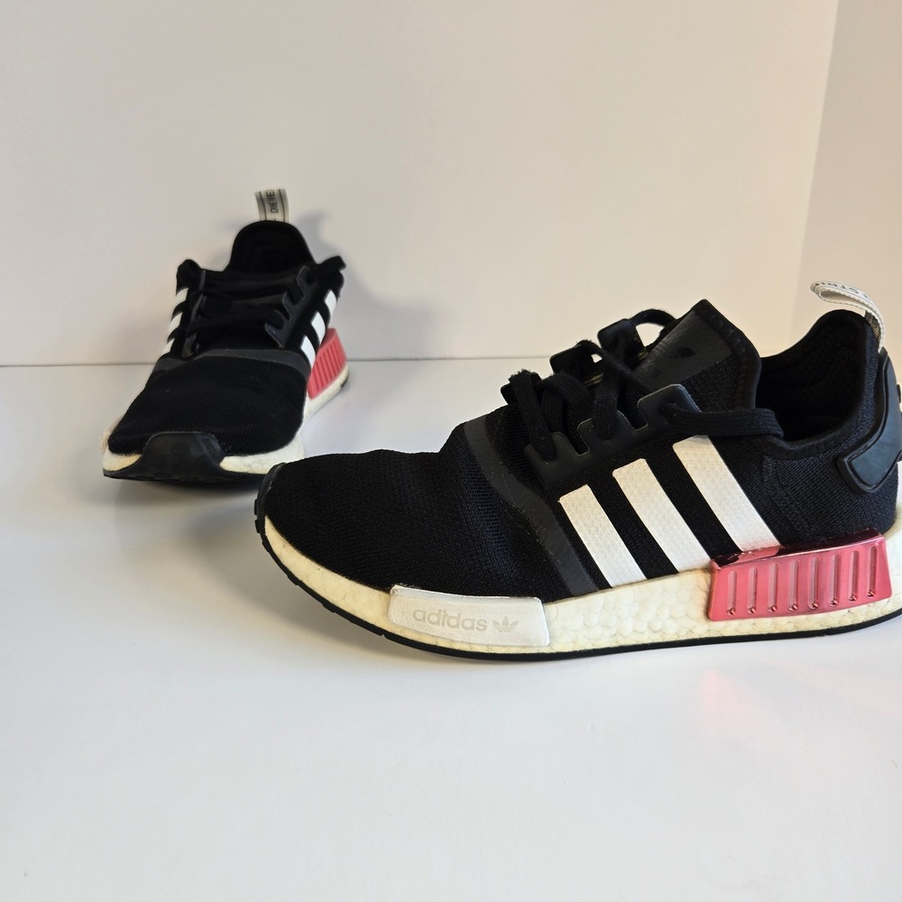 Adidas NMD R1 Knit Women 8.5 Black Metallic Pink FY3771 Sneakers